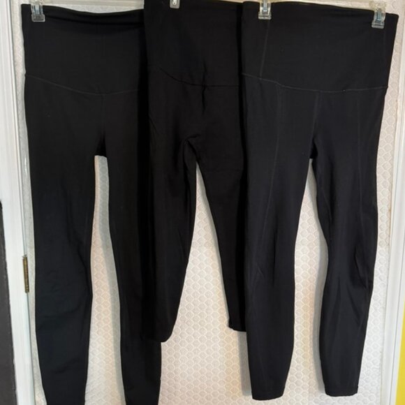 Set of 3 GAP Maternity Black Sculpt & Compression Black Pointe Leggings Sz. S - Picture 2 of 10